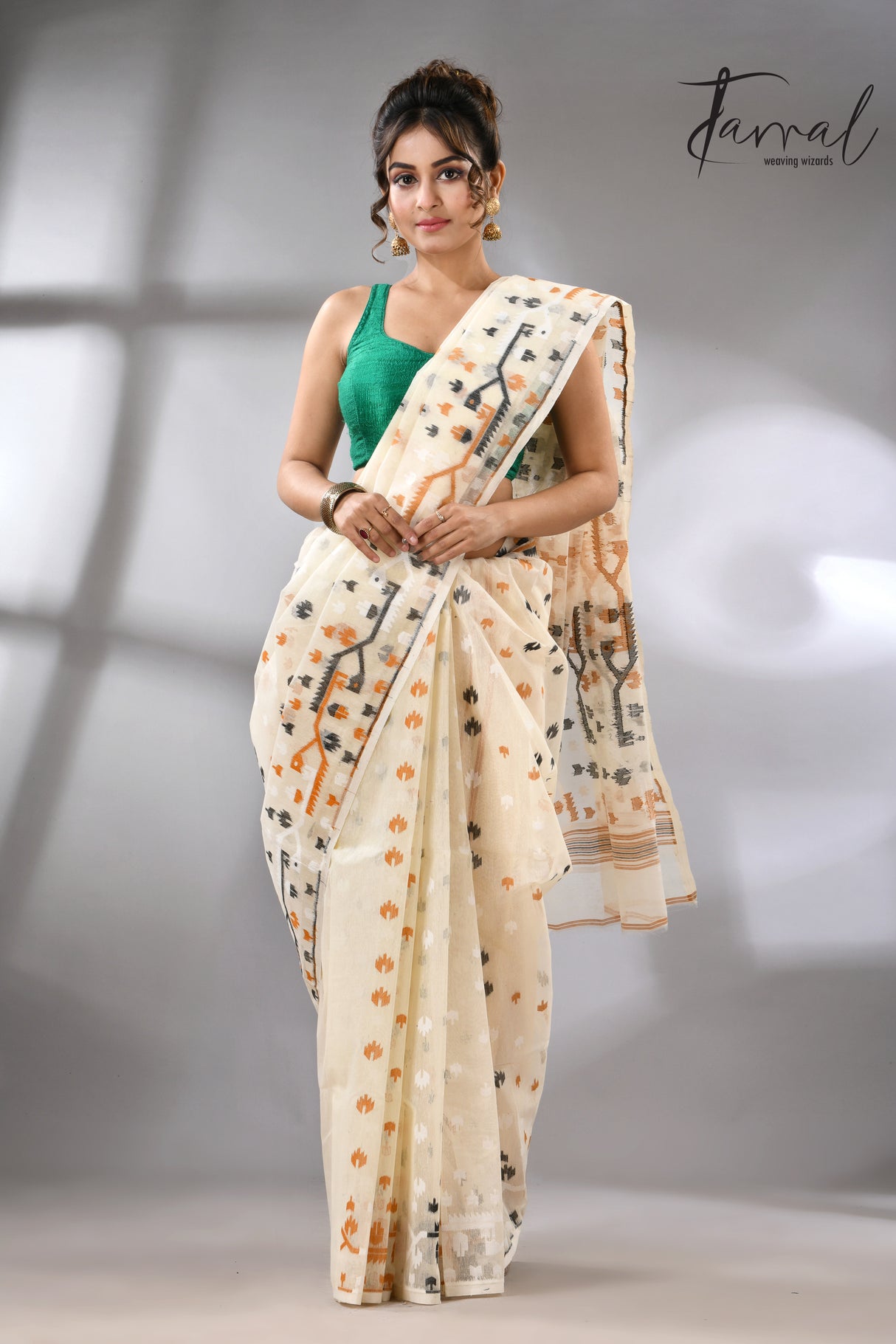 Ivory Splendor soft handloom dhaki jamdani saree