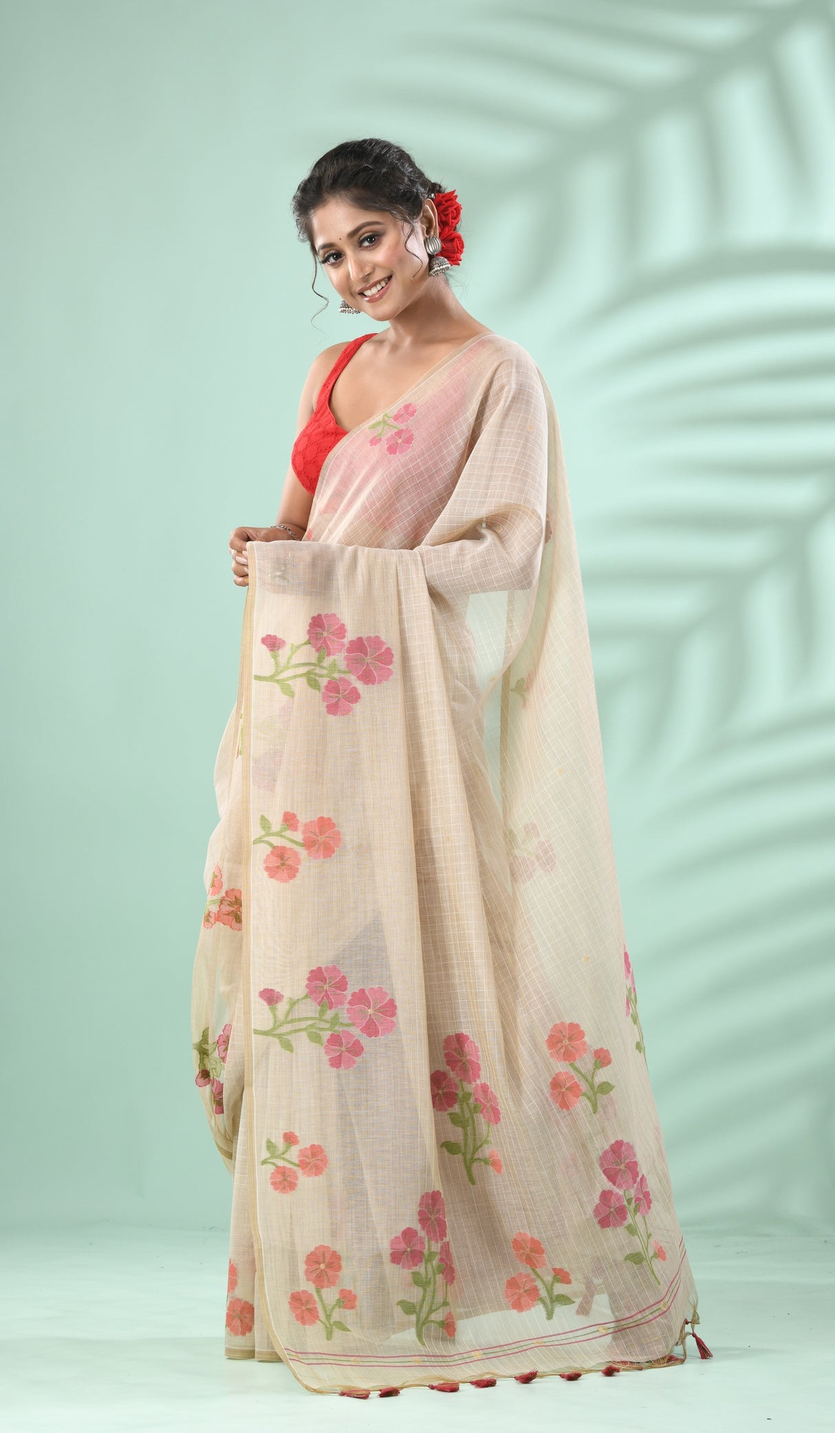 Cream colour with pink & Orange floral handloom silk cotton jamdani saree