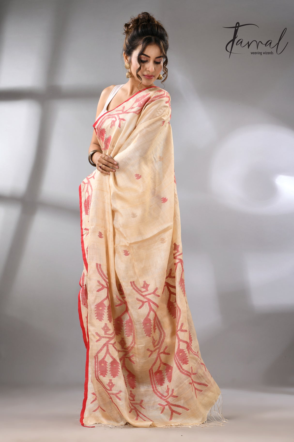 Muga with red border Tussar silk handwoven needle work jamdani saree