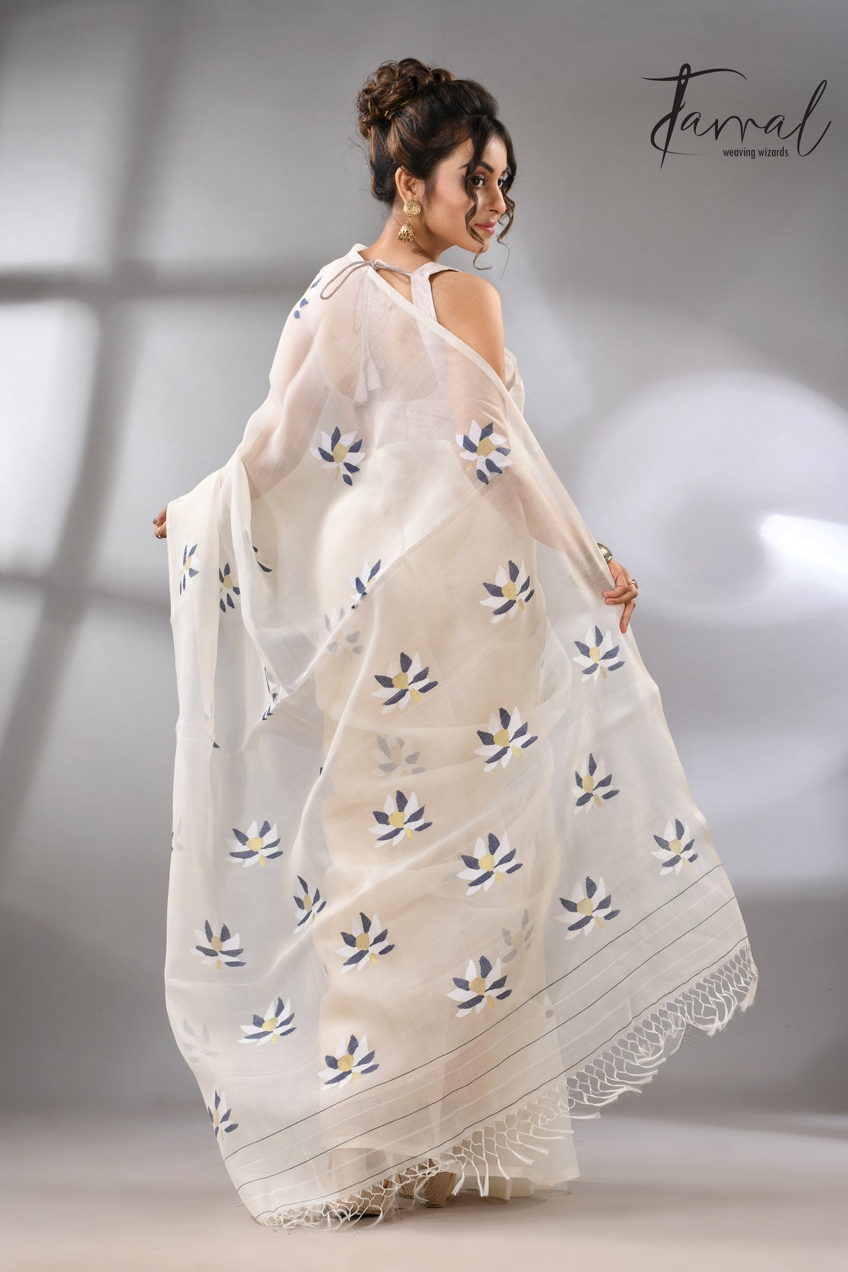 Offwhite with black & white lotus motifs muslin silk handwoven jamdani saree