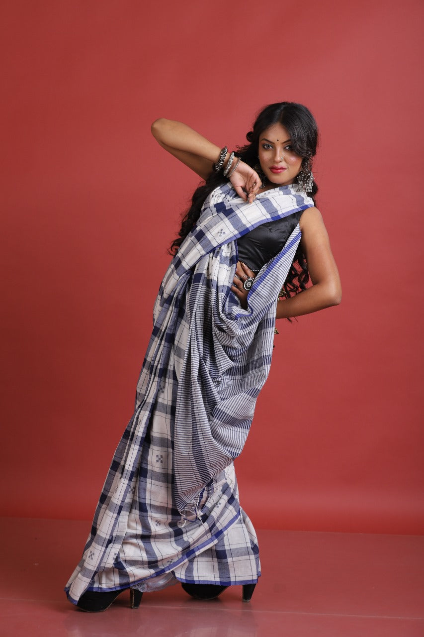 White with Blue check cotton handwoven jamdani saree - Tamal Boutique