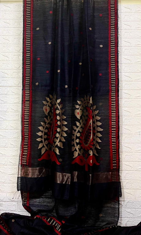 লাল এবং বেইজ রঙের সাথে কালো কালকা মোটিফ মটকা সিল্ক হাতে বোনা জামদানি শাড়ি